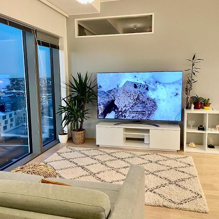 Fabulous Morden Apartment In ヘルシンキ エクステリア 写真