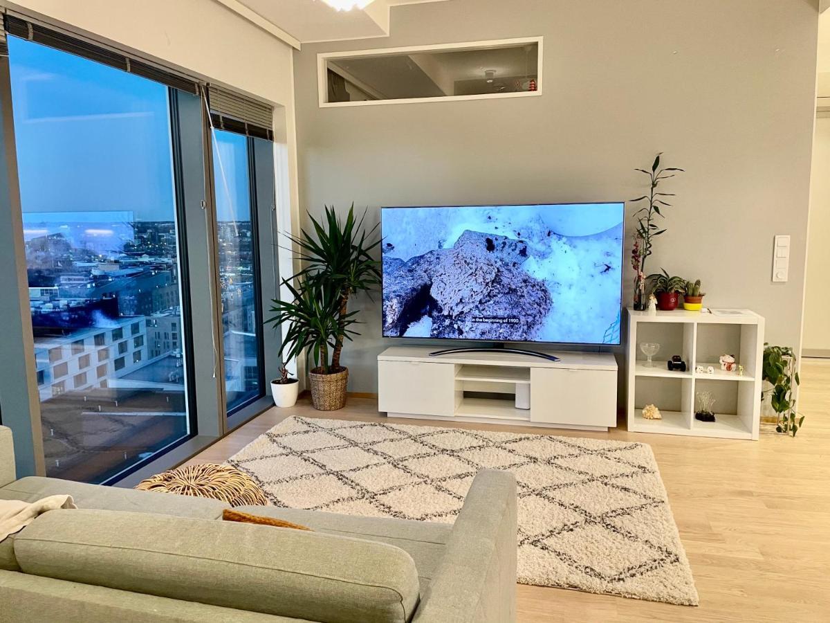 Fabulous Morden Apartment In ヘルシンキ エクステリア 写真