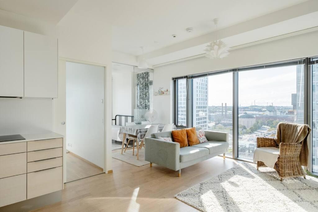 Fabulous Morden Apartment In ヘルシンキ エクステリア 写真