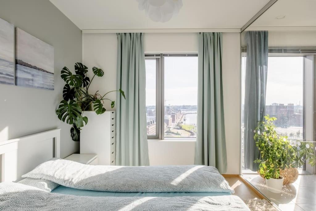 Fabulous Morden Apartment In ヘルシンキ エクステリア 写真