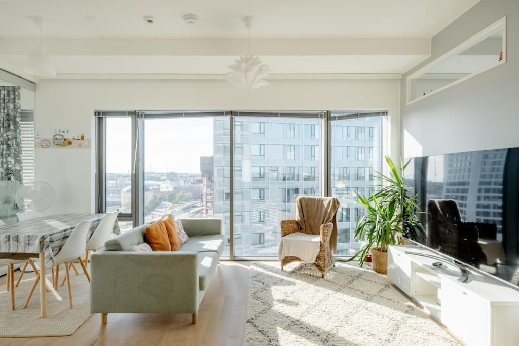 Fabulous Morden Apartment In ヘルシンキ エクステリア 写真