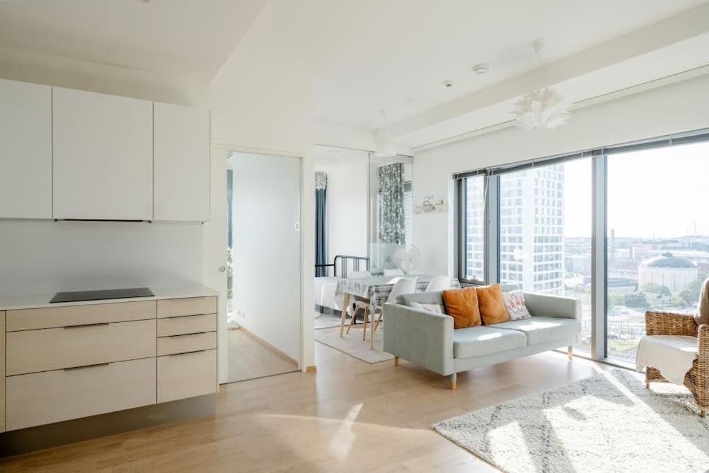 Fabulous Morden Apartment In ヘルシンキ エクステリア 写真
